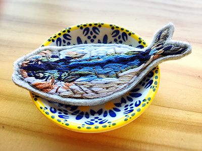 ZAKKURI EMBROIDERY 魚のひらき